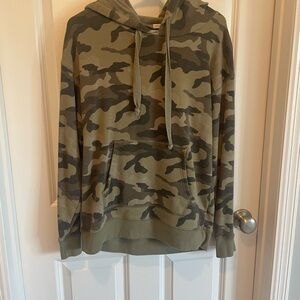 American Eagle Sweatshirt